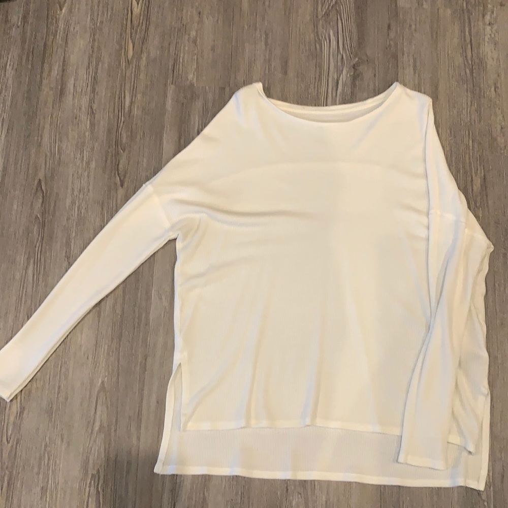 Aerie white waffle knit shirt